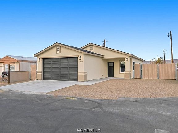 3rd image of 1765 Hualapai Drive