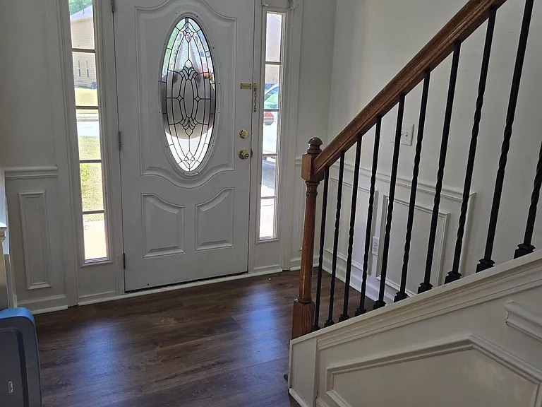 4655 Cabrini Pl — Photo 2