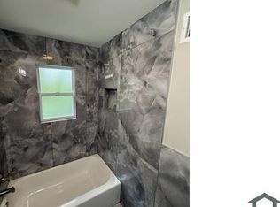 1391 W Galbraith Rd #A-3, Cincinnati, OH 45231