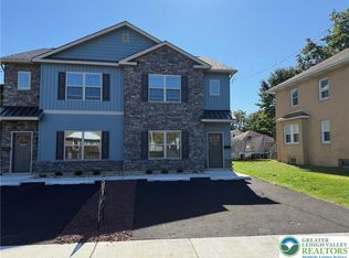 958 Hilton St, Bethlehem, PA 18017