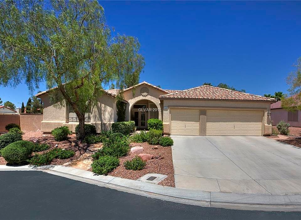 1st image of 698 Tiffany Bend Ct