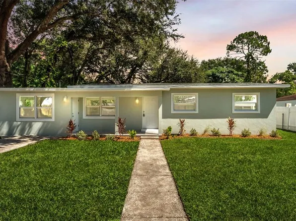 562 Lake Bonny Dr E, Lakeland, FL 33801