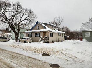 489 Aroostook Ave, Millinocket, ME 04462