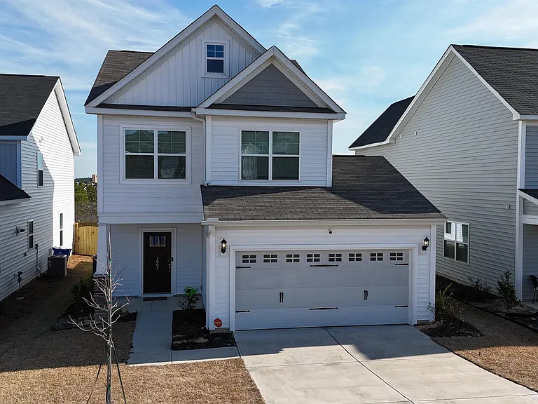 1003 Ashcroft Cir — Photo 1