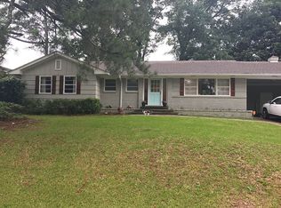 1047 Parkwood Pl, Jackson, MS 39206
