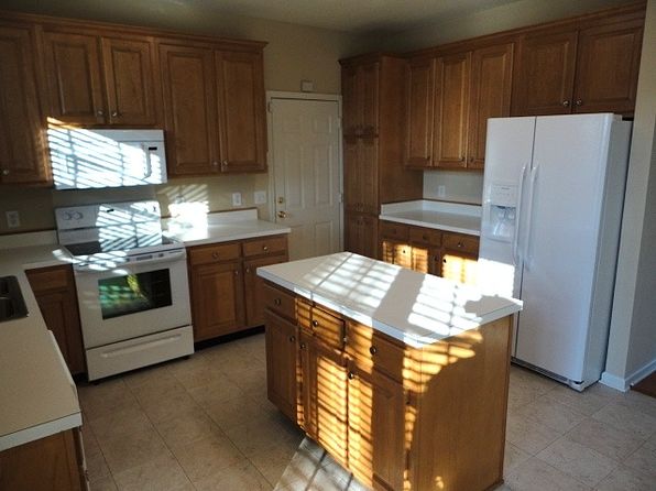 509 Crystal Hill Ct, Mc Leansville, NC 27301
