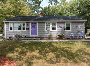 12 Chamberlain Rd, Bellingham, MA 02019