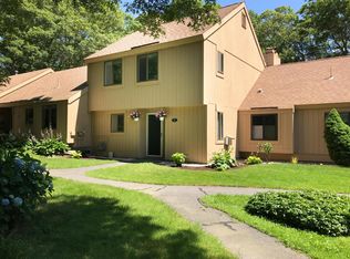 6 Woodrise Rd, Falmouth, MA 02540