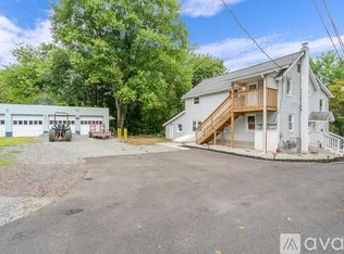 5 Alpaugh Ln #B, Lebanon, NJ 08833