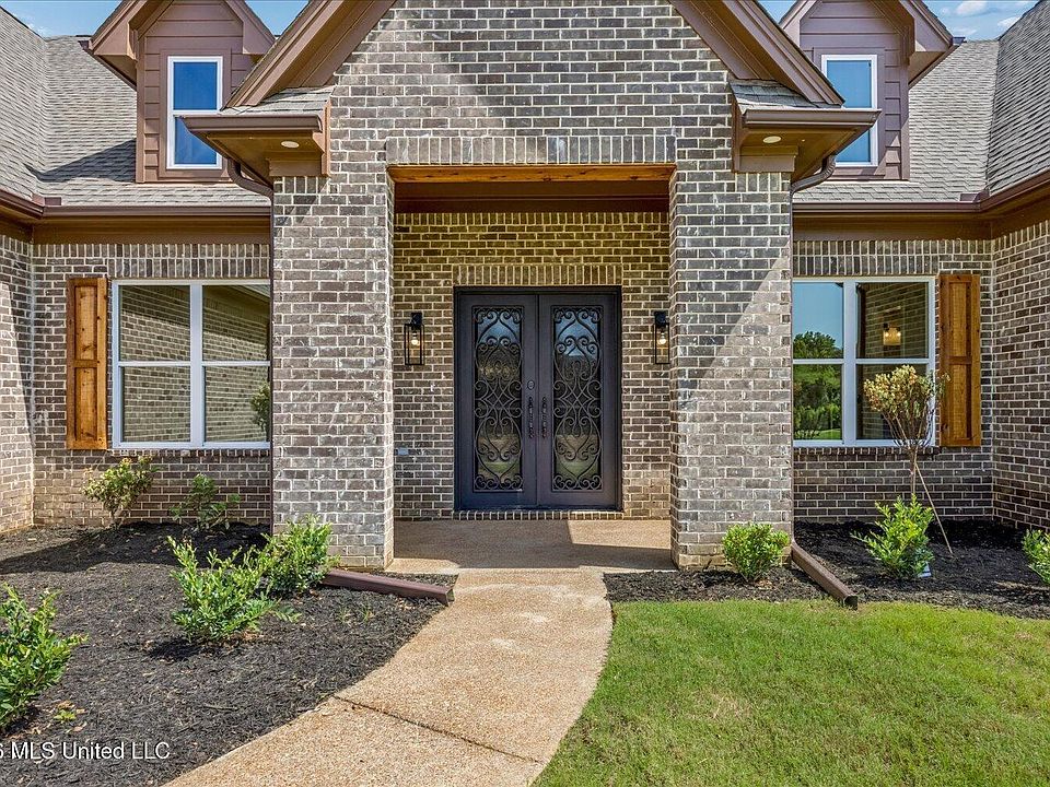 1st image of 314 Cedar Crest Cv