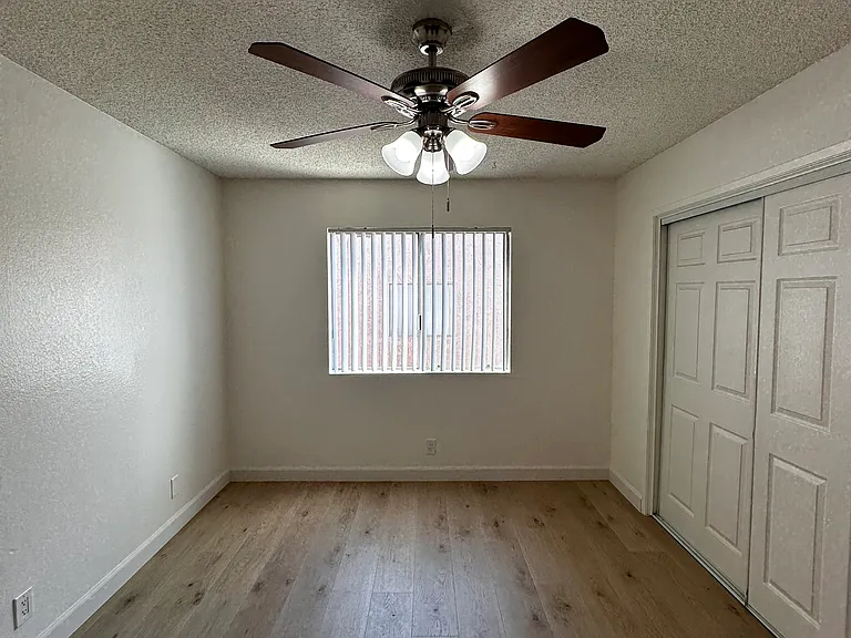 5134 N Glendora Ave #35 — Photo 5