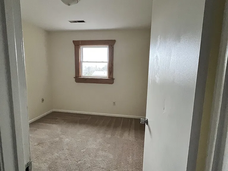 401 Fairfax St #3 — Photo 7