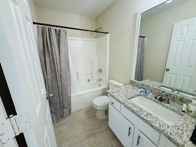 5615 Andalusia Trl — Photo 27