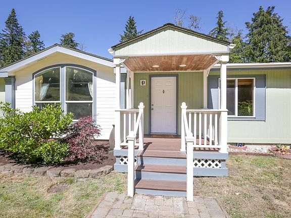 4th image of 2556 Lake Forest Dr