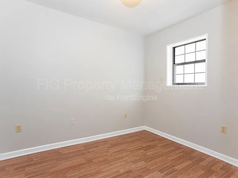 80 Jones Road — Photo 57