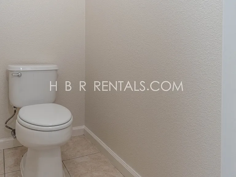 483 Summer Ln — Photo 20