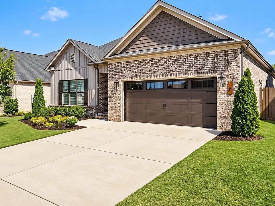 1st image of 3 Farmhouse Way