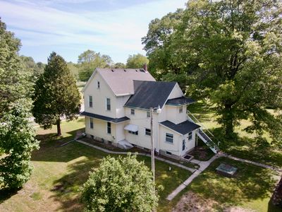421 W 10th St, Hobart, IN, 46342