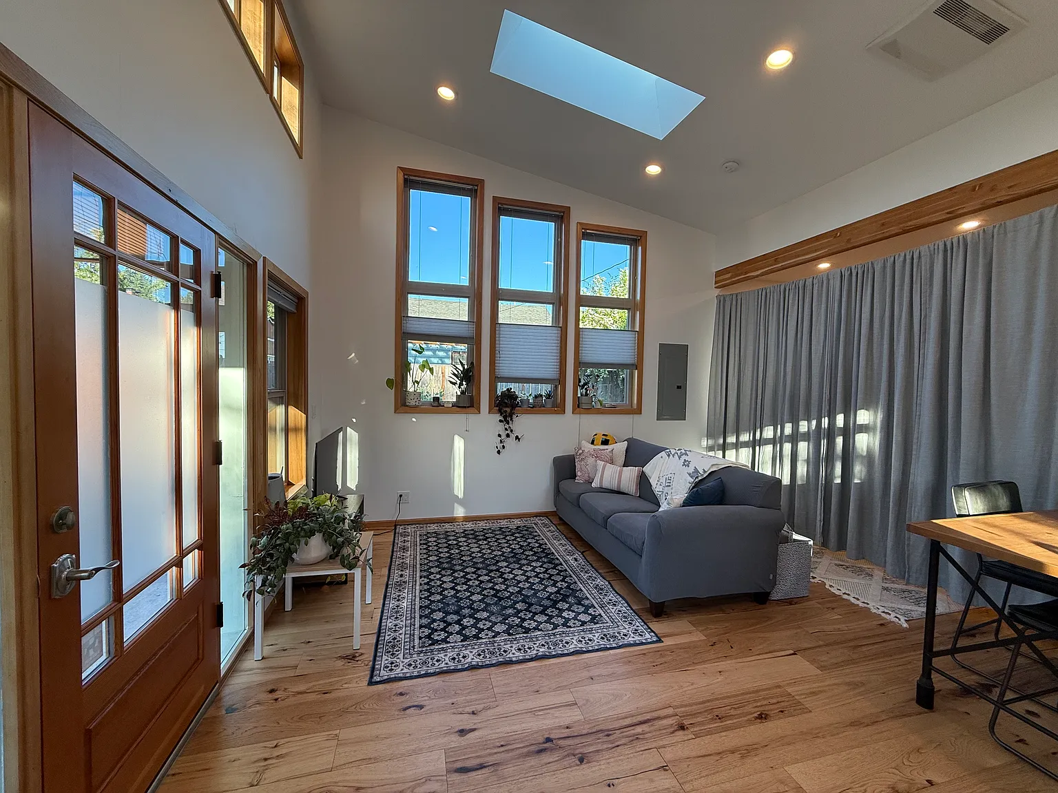Studio, 432 sqft, $1,500 — Photo 4
