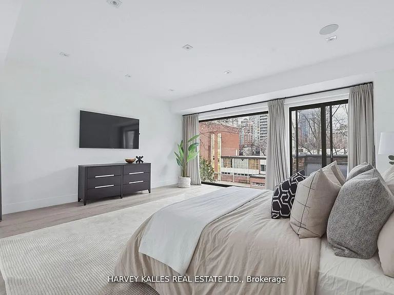 41 Berryman St — Photo 36