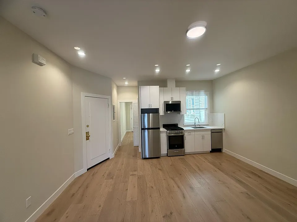 1658 Sacramento St #1