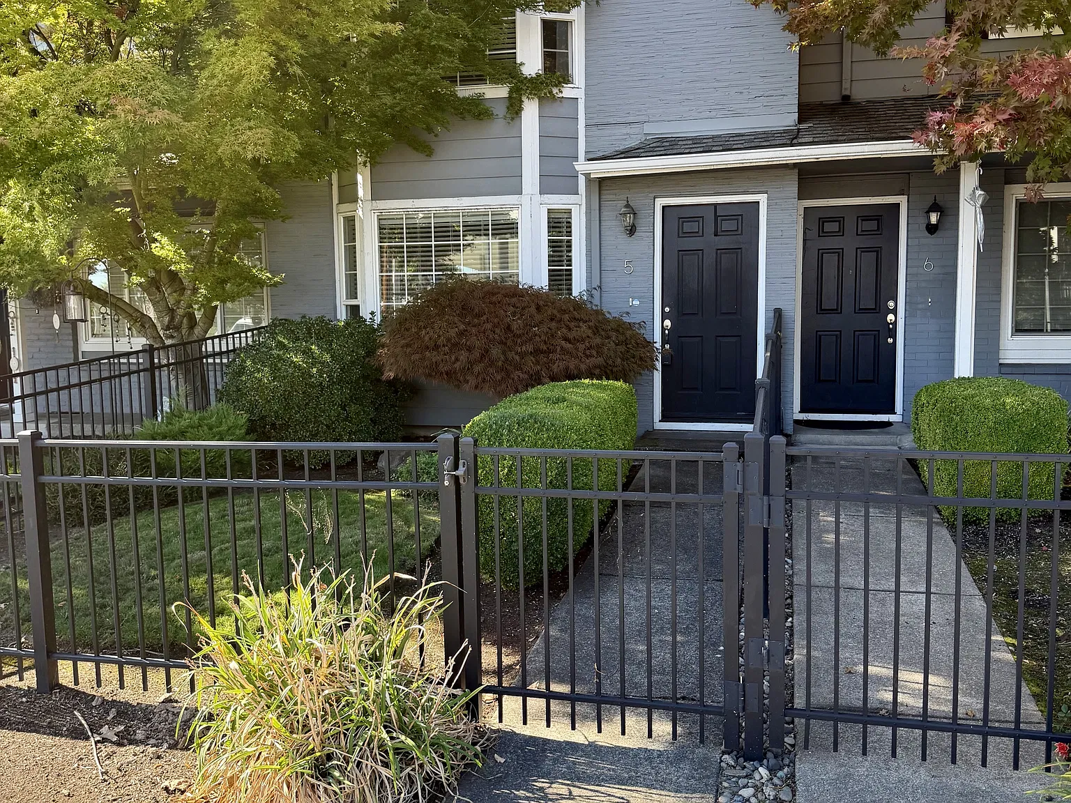 1255 NW Trail Ave — Photo 2