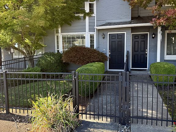 2nd image of 1255 NW Trail Ave Unit 5-1