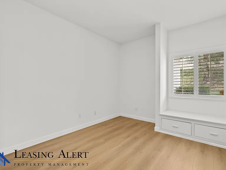 23459 Riversbridge Way — Photo 10
