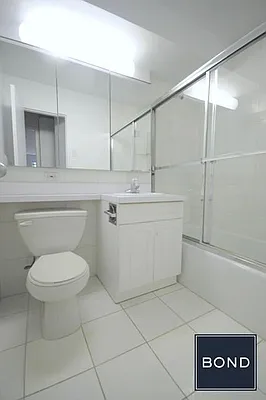 Rented by Bond New York | media 11