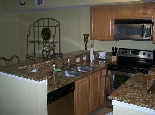 3rd image of 231 SW Palm Dr APT 103