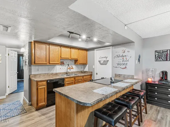 2014 W HIGHLAND Avenue, Phoenix, AZ 85015