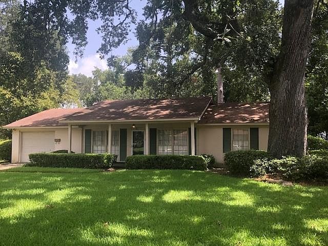 1st image of 3120 Wisteria Ave