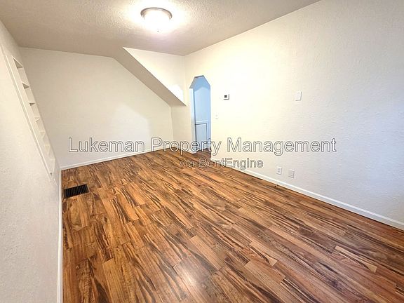 3rd image of 5544 N 20th St
