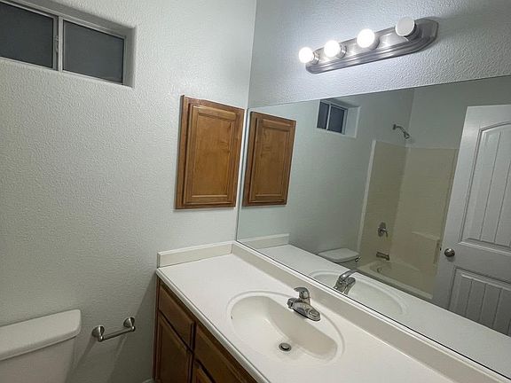 5th image of 1445 E San Luis Ln