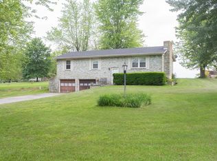 456 Van Horn Rd, Holts Summit, MO 65043