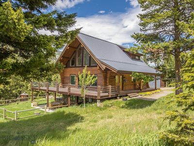 49823 Gallatin Rd, Gallatin Gateway, MT, 59730