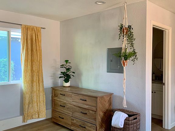4th image of 7044 Darnoch Way