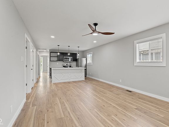 4th image of 1218 Harlan St