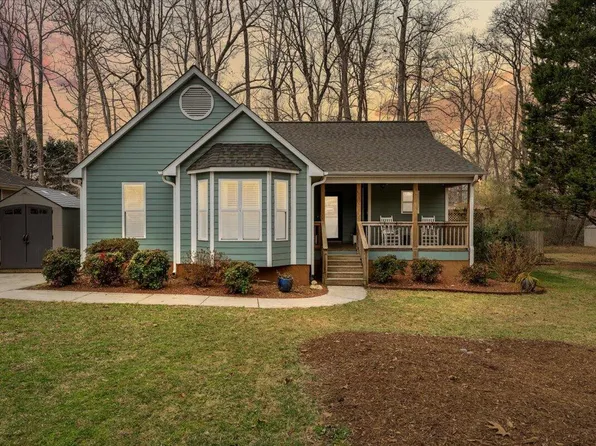 115 N Oakland Dr, Mebane, NC 27302
