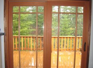 55325 E King Rd, Blue River, OR 97413