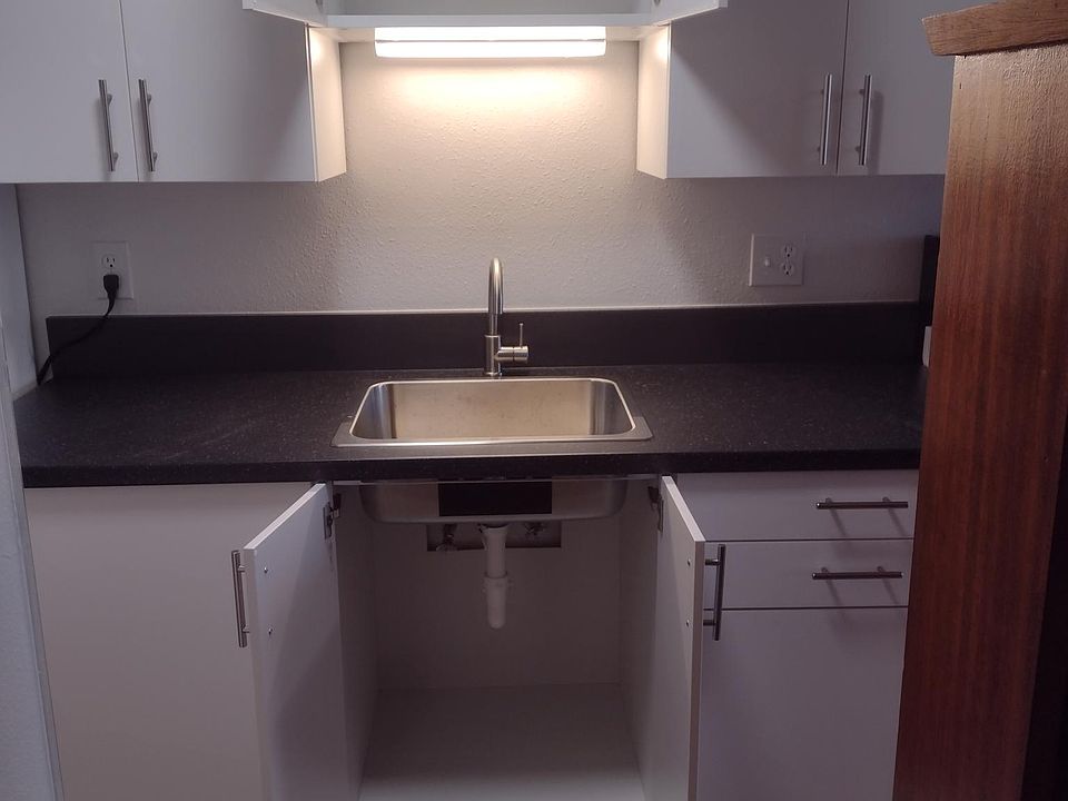 Brand new ikea kitchen with quiet close cabinets