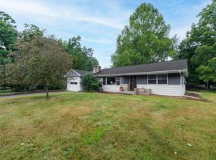 4342 Old Colony Rd, Kalamazoo, MI 49008