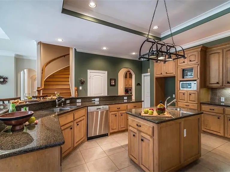 15306 Coastal Oak Ct — Photo 14