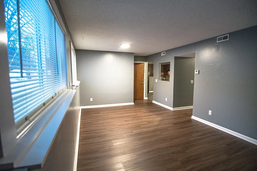 2602 Ruth St — Photo 4