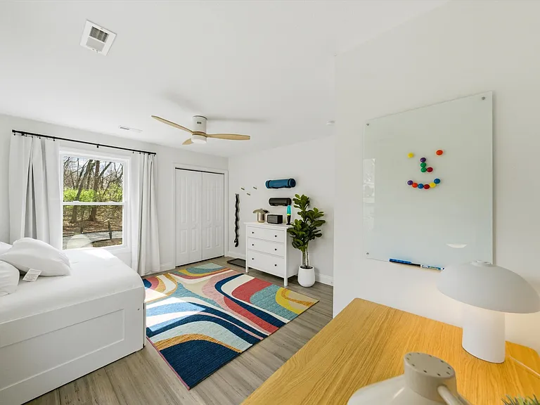 103 Marion St — Photo 19