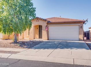 9381 N Grasshopper Dr, Tucson, AZ 85742