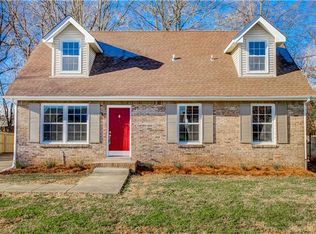3452 Arvin Dr, Clarksville, TN 37042
