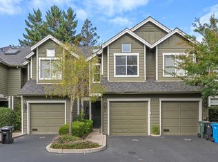 600 Willow Rd UNIT 8, Menlo Park, CA 94025