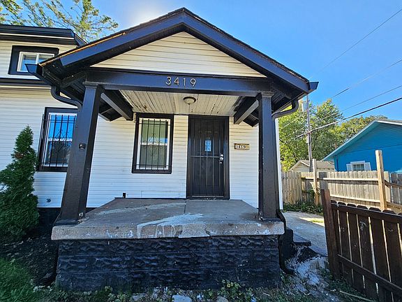 3rd image of 3419-3421 E 9th St #2B-1BA-672SQFT