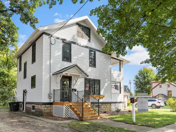 616 West Jefferson Street, Stoughton, WI 53589